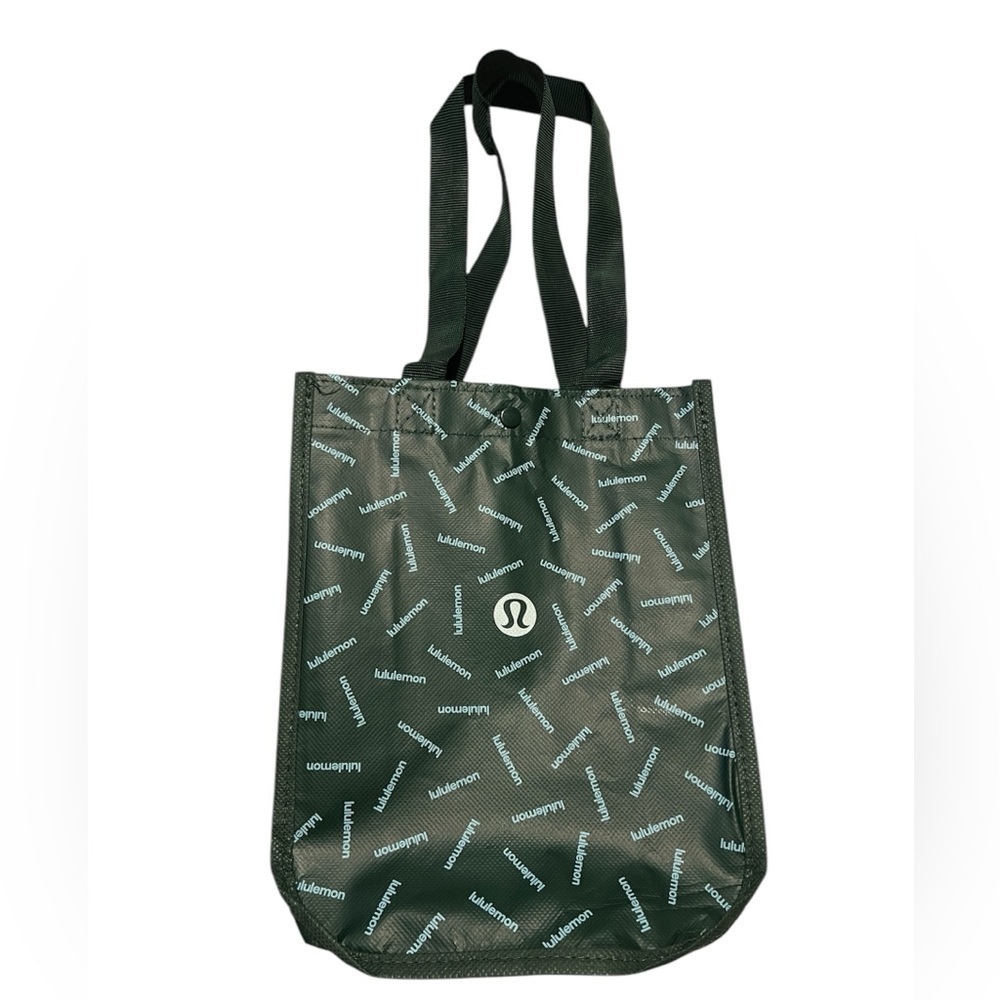 Lululemon Shoppers Tote